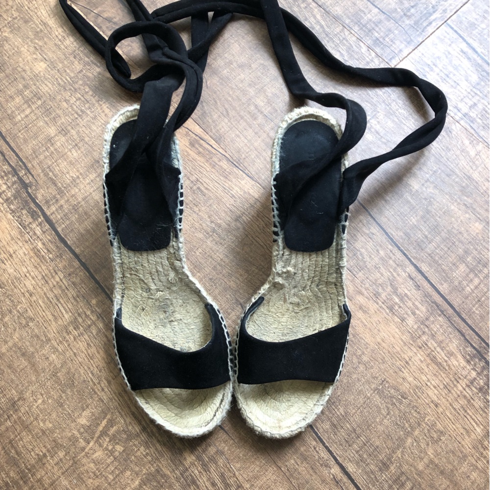Mint&Rose Black Espadrilles! EUC.